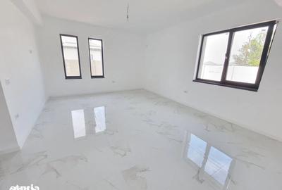 Casă cu 3 camere cu Teren 300 Mp în Ciurea