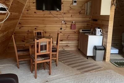 Casă cu 2 camere în Poiana Horea