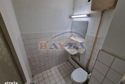 Apartament cu 3 camere decomandat în Central - 1