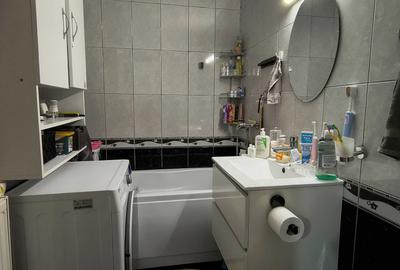 Apartament cu 2 camere decomandat în Gară