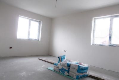 Duplex cu 3 camere cu Teren 300 Mp în Ianova - 1