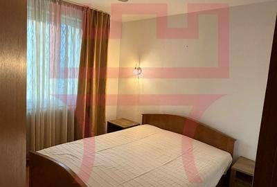 Apartament cu 2 camere decomandat în Plopilor