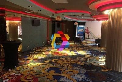 Spațiu comercial, de 350 mp, în Centrul Civic - 1