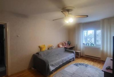 Apartament cu 2 camere decomandat în Radu Negru