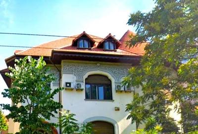 Casă cu 11 camere cu Canalizare în Dacia - 17