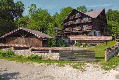 Hotel/Pensiune, de 636 mp, în Moroeni - 23