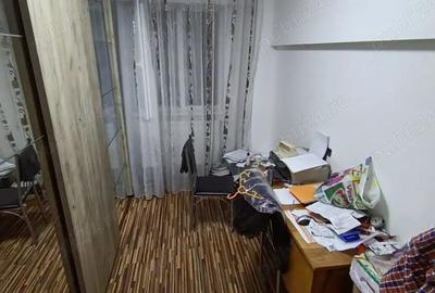 Apartament cu 4 camere în Viziru 3 - 1