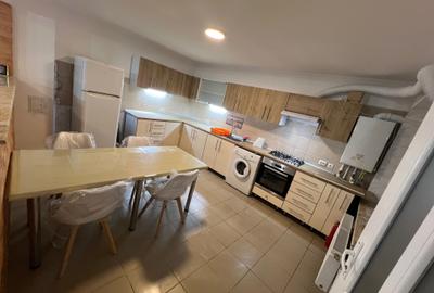 Casă cu 2 camere cu Teren 100 Mp în Titan