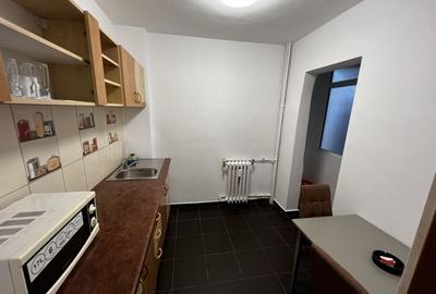 Apartament cu 2 camere decomandat în Popoveni - 3