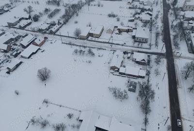 Teren de 3036 mp, în Petriș - 6