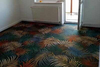 Apartament cu 4 camere decomandat în Cetate - 2