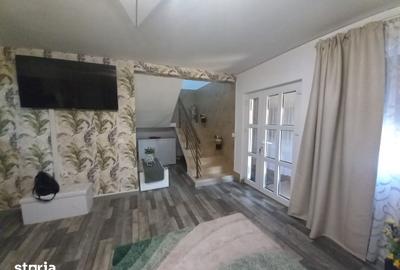 Casă cu 5 camere cu Teren 900 Mp în Central - 4