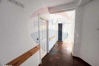Apartament cu 4 camere în Vârteju - 1