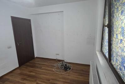 Apartament cu 2 camere semidecomandat în Păcii - 13