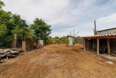 Casă cu 1 camere cu Teren 2140 Mp în Lunca