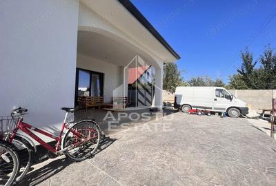 Casă cu 5 camere în Ghiroda - 2