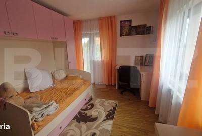 Casă cu 4 camere în Central