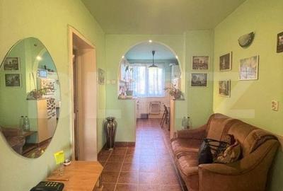 Apartament cu 3 camere decomandat în Central - 1