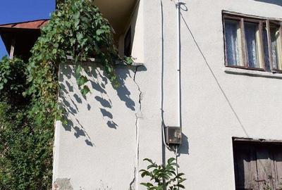 Casă cu 2 camere cu Teren 3100 Mp în Bunești (Mălureni) - 10