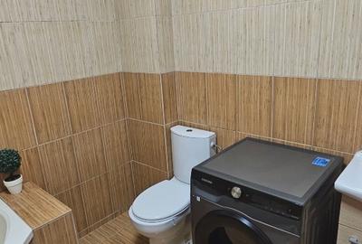 Apartament cu 3 camere semidecomandat în Roșu - 5