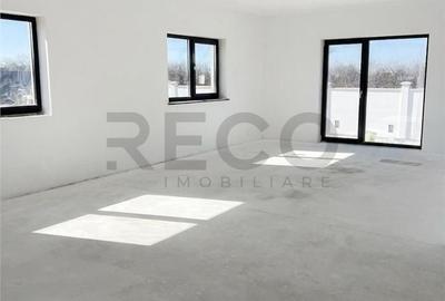 Casă cu 4 camere cu Teren 572 Mp în Oșorhei - 1