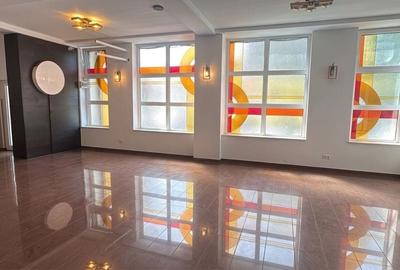 Spațiu comercial, de 64 mp, în Rogerius - 7