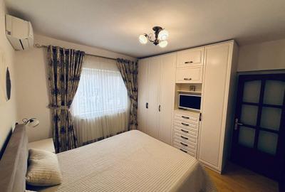 Apartament cu 4 camere, mobilat în Central