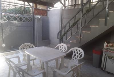 Casă cu 3 camere cu Canalizare în 1 Decembrie 1918 - 1