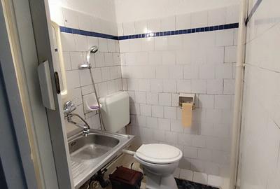Garsonieră decomandată în Rogerius