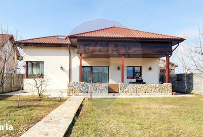 Casă cu 5 camere cu Teren 743 Mp în Tunari