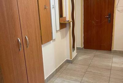 Garsonieră decomandată în Brâncoveanu