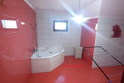 Casă individuală cu 5 camere cu Canalizare în Valu lui Traian - 17