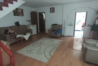 Casă cu 3 camere în Postăvari - 5