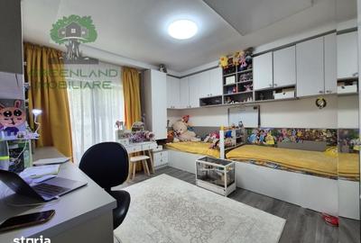 Casă cu 5 camere cu Teren 600 Mp în Aroneanu