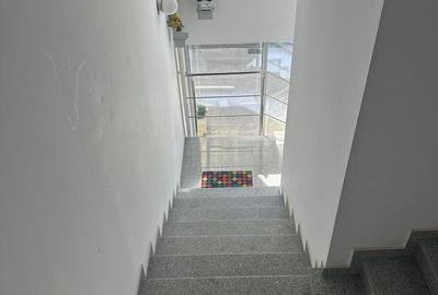 Apartament cu 3 camere decomandat, mobilat în Băneasa - 19