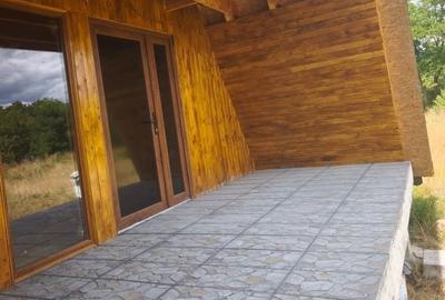 Casă cu 3 camere în Marga