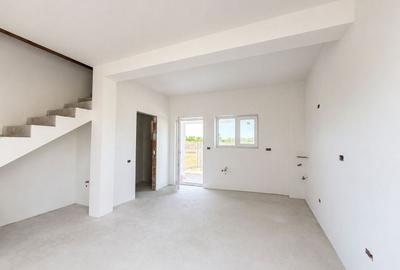 Duplex cu 2 camere cu Canalizare în Remetea Mare - 2