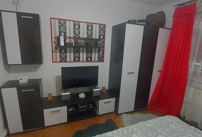 Apartament cu 2 camere decomandat în Central - 1