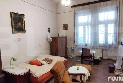 Apartament cu 5 camere semidecomandat în P-ța Victoriei - 1