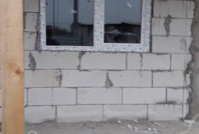 Casă cu 3 camere în Crevedia - 2