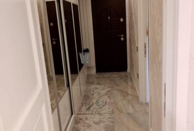 Apartament cu 2 camere decomandat în Buzaului