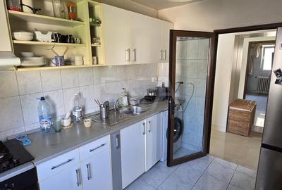Apartament cu 2 camere decomandat, mobilat în Văcăresti - 5