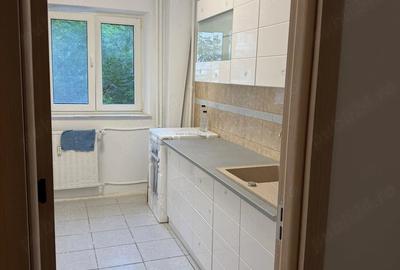 Apartament cu 2 camere decomandat în Mărgeanului