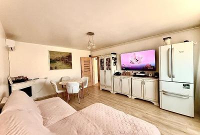 Apartament cu 3 camere decomandat, mobilat în Energia