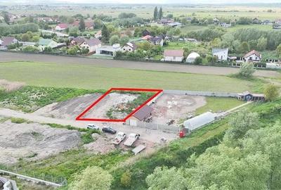 Teren de 660 mp, în Stupini