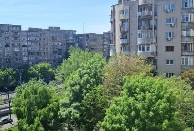Apartament cu 3 camere decomandat în Crângași - 6