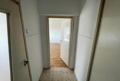 Apartament cu 3 camere semidecomandat în Drumul Taberei - 30
