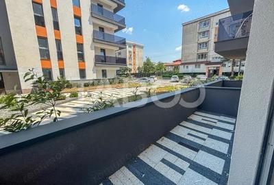 Apartament cu 2 camere decomandat în Între Lacuri