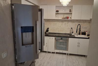 Apartament cu 3 camere decomandat în Central - 8