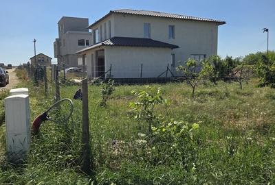 Teren de 2000 mp, în Central - 5